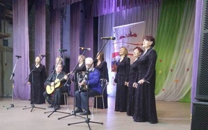 выступают