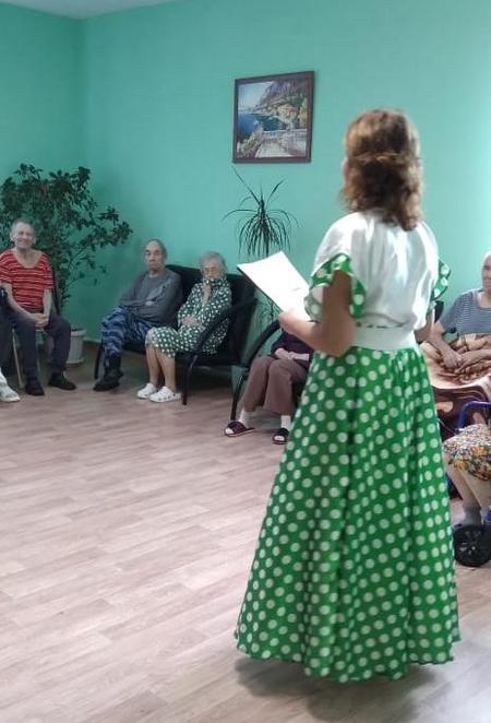 ведущая нга сайт
